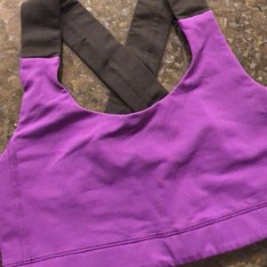 USED lululemon sports bra